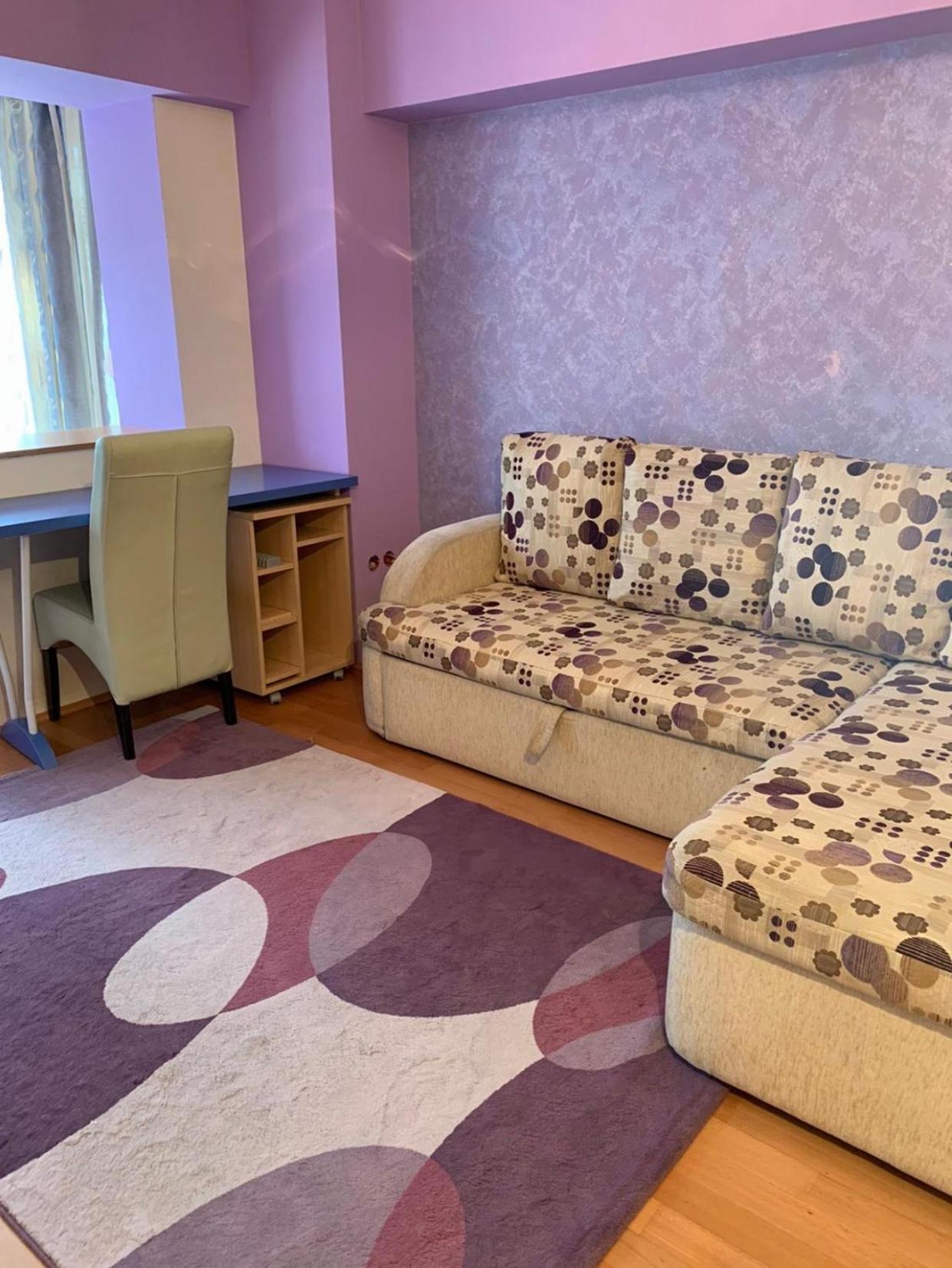Central Apartment 4 Rooms Braşov Exterior foto